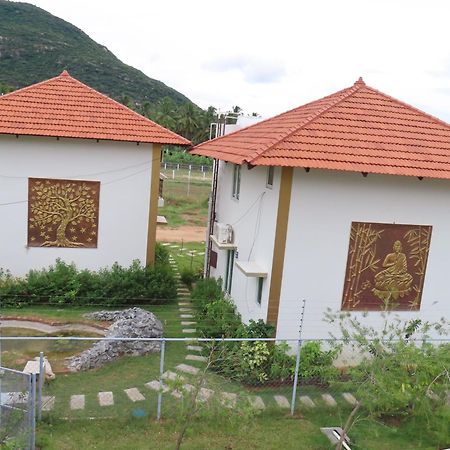 Hotel Misty Hills Retreat Coimbatore Esterno foto
