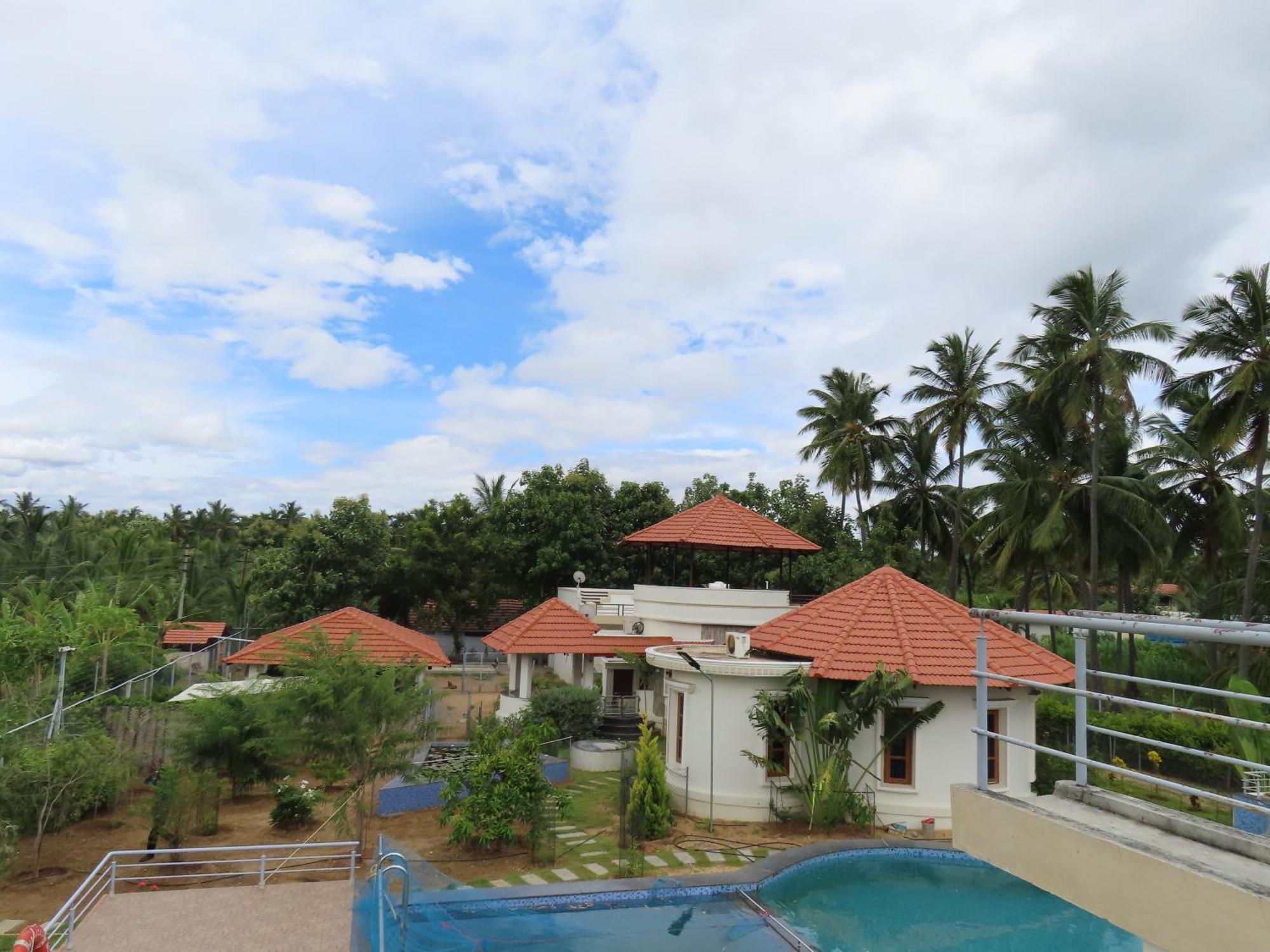 Hotel Misty Hills Retreat Coimbatore Esterno foto